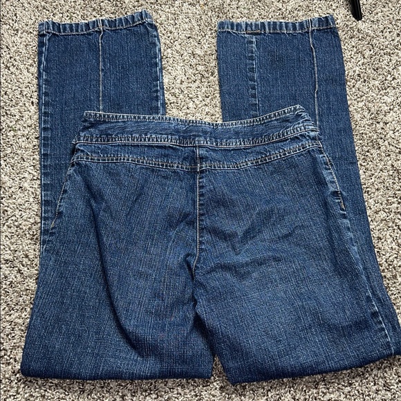 Kenneth Cole New York mid rise flare jeans size 8 - Picture 2 of 5